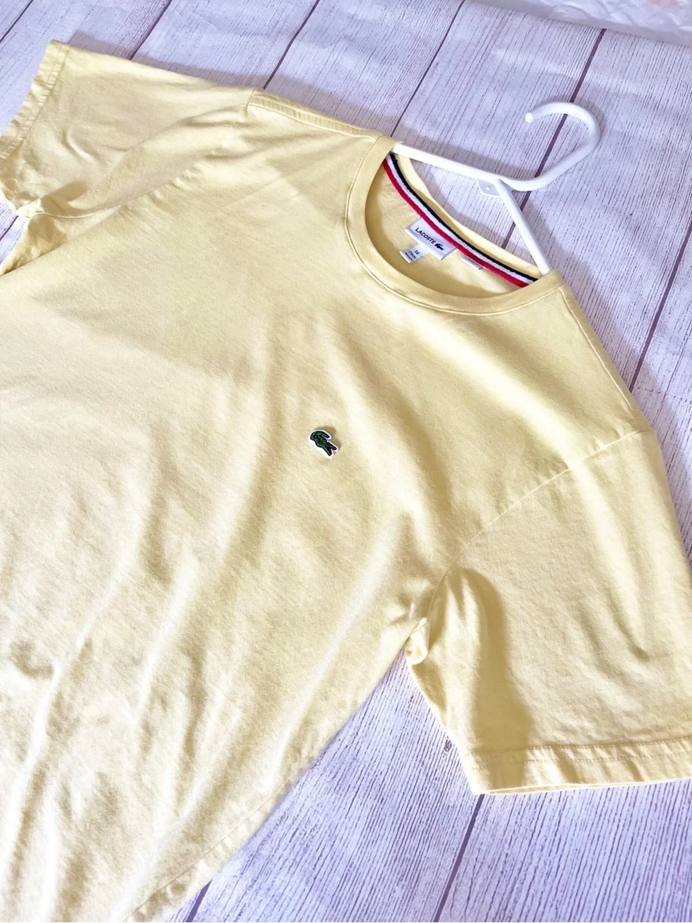 Lacoste alligator 🐊 logo lemon 🍋 yellow t shirt sz 16